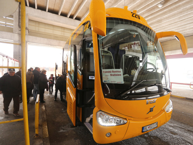 RegioJet, autobus
