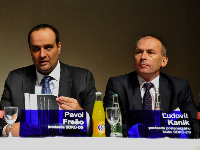 Pavol frešo, ľudovít kaník, sdkú