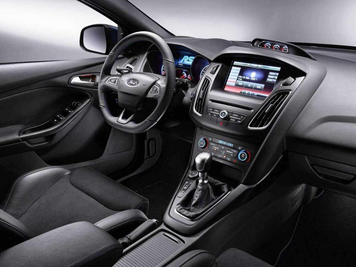 Ford - Focus RS - 2016