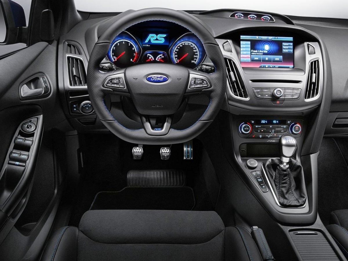 Ford - Focus RS - 2016
