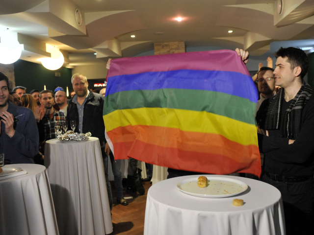 referendu, LGBTI