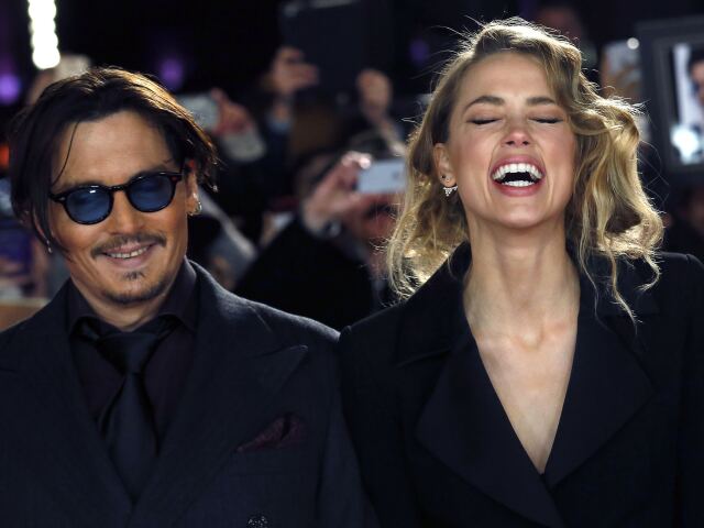 Johnny Depp a jeho manželka Amber Heard