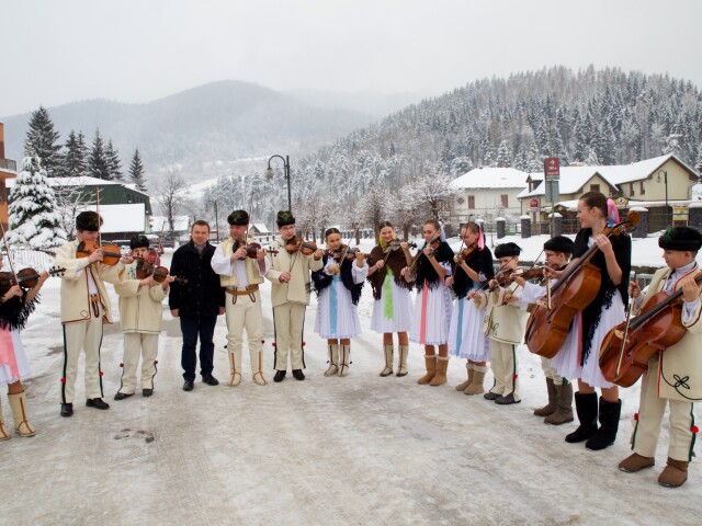 terchová, kroje, tradícia, muzikanti, unesco,