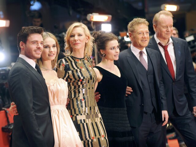 Richard Madden, Lily James, Cate Blanchett, Helena Bonham Carter, režisér Kenneth Branagh a herec Stellan Skarsgard