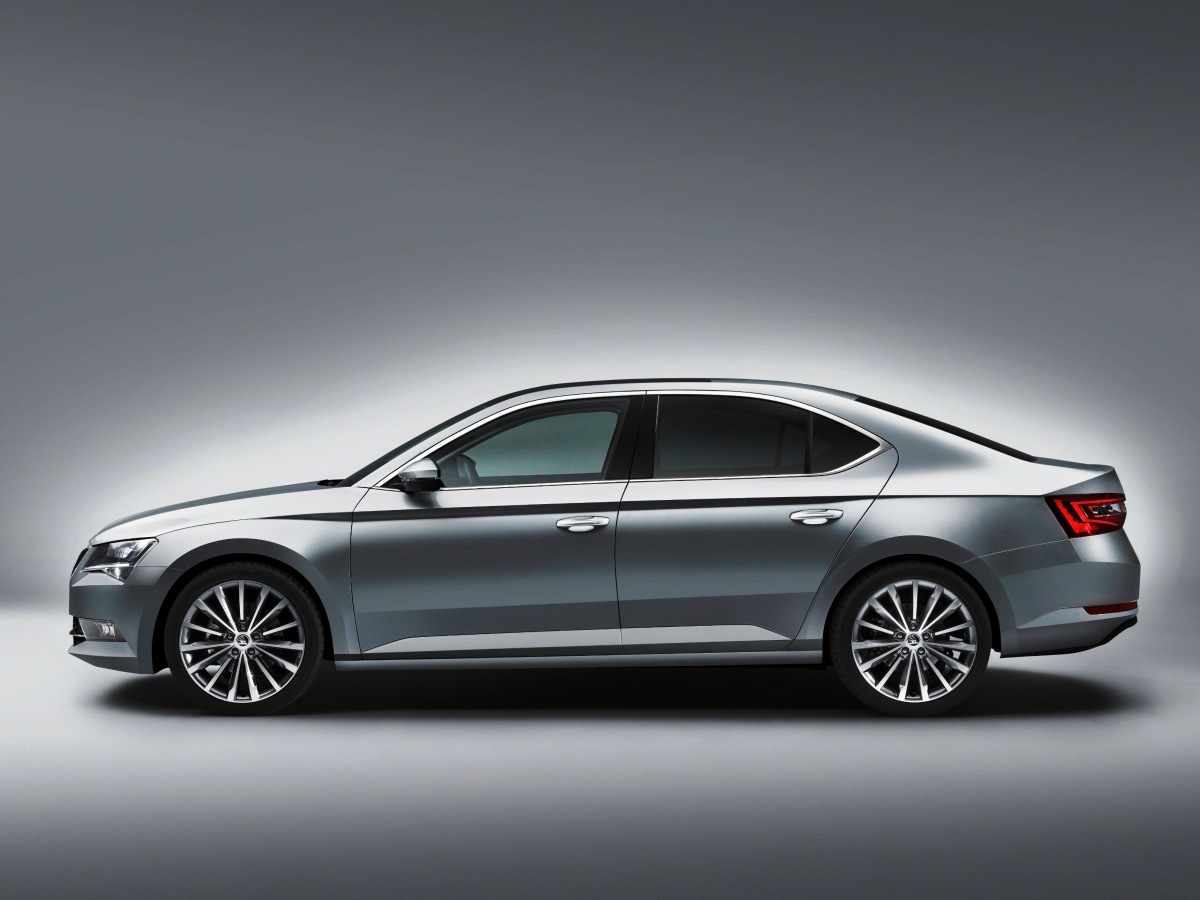 Škoda Superb - 2015