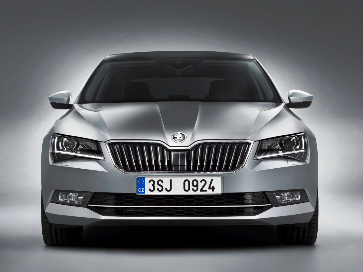 Škoda Superb - 2015