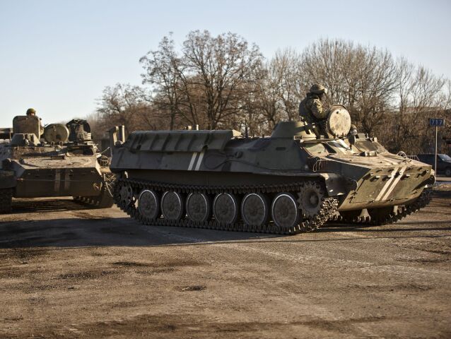 Ukrajina, Debaľcevo, tank, armáda, vojak, vojaci, streľba, tank, tanky, zbrane, zbraň, Ukraine
