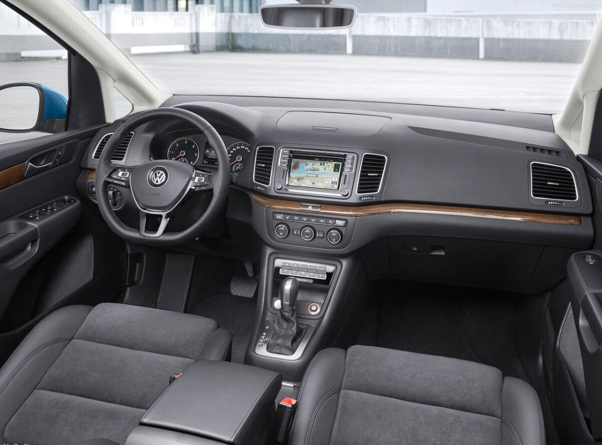 Volkswagen Sharan - 2016