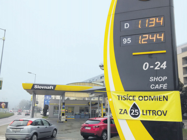pumpa, čerpacia stanica, Slovnaft, nafta, benzín, palivá