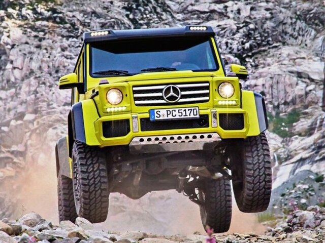 Mercedes-Benz G500 4x4-2