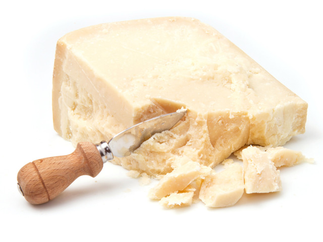 parmezán, syr