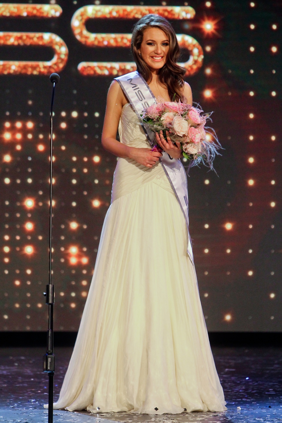 Miss Universe SR 2015 sa stala Víťazkou Denisa Vyšňovská z Prievidze