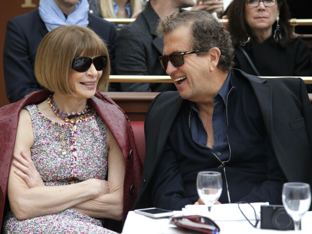 Anna Wintour, šéfredaktorka amerického magazínu Vogue a fotograf Mario Testino