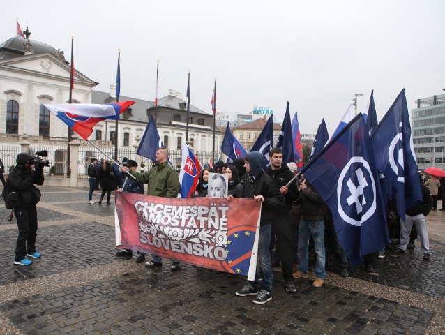 Pochod nacionalistov, neonacistov, Tiso, Bratislava, bez náckov, blokáda
