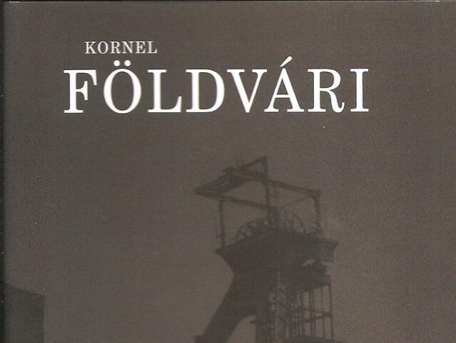 kniha obalka Kornel Foldvári ..až pod čiernu zem