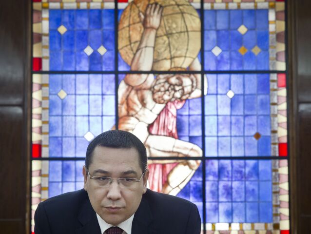 Victor Ponta, Rumunsko
