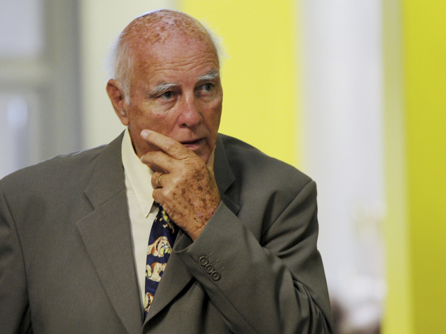 Bob Hewitt