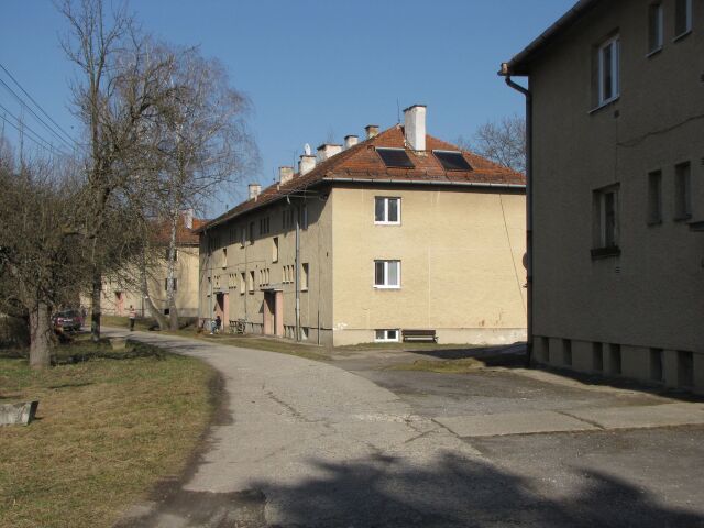 zábava, Lešť