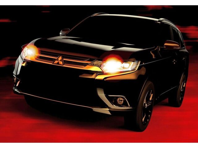 Mitsubishi Outlander - 2015