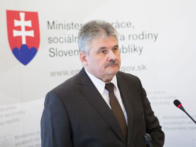 richter, minister