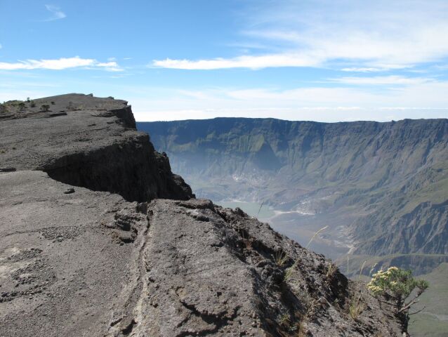 vulkán, sopka, Tambora, údolie