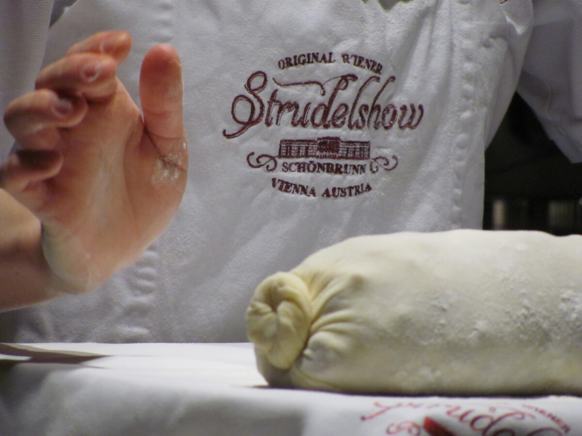 Strudel Show, štrúdľa