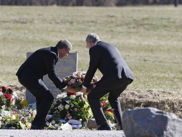 Germanwings, obete leteckého nešťastia, tragédia, lietadlo, airbus, pozostalí, Le Vernet,