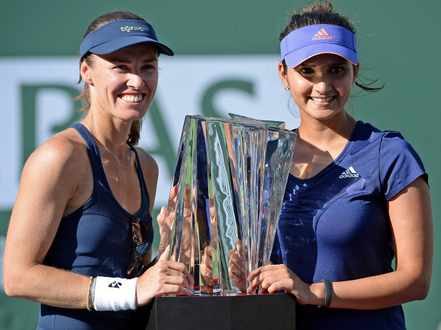 Martina Hingisová, Sania Mirzová