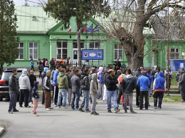 vrbnica, zásah, polícia, rómovia