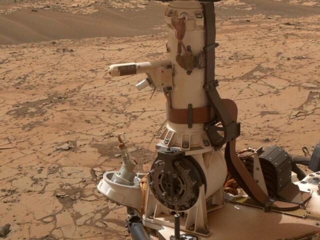 Curiosity, marťanské vozidlo, Mars,