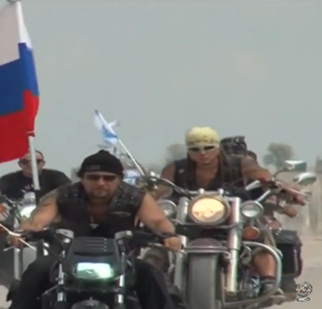 Rusko, motorkári
