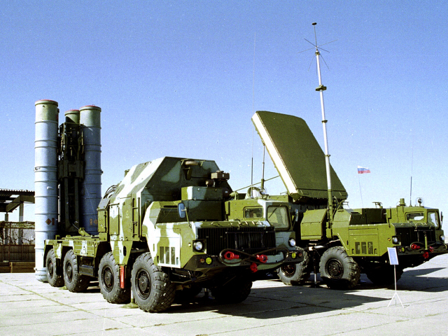 Rusko, raketový protilietadlový systém S-300
