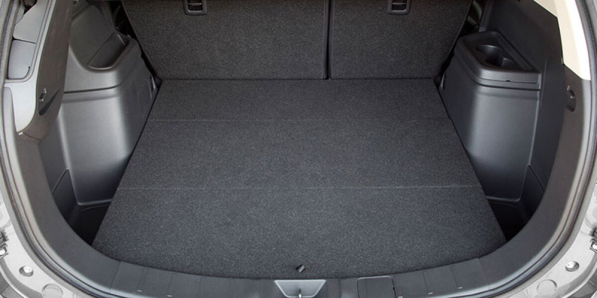Mitsubishi Outlander - 2016