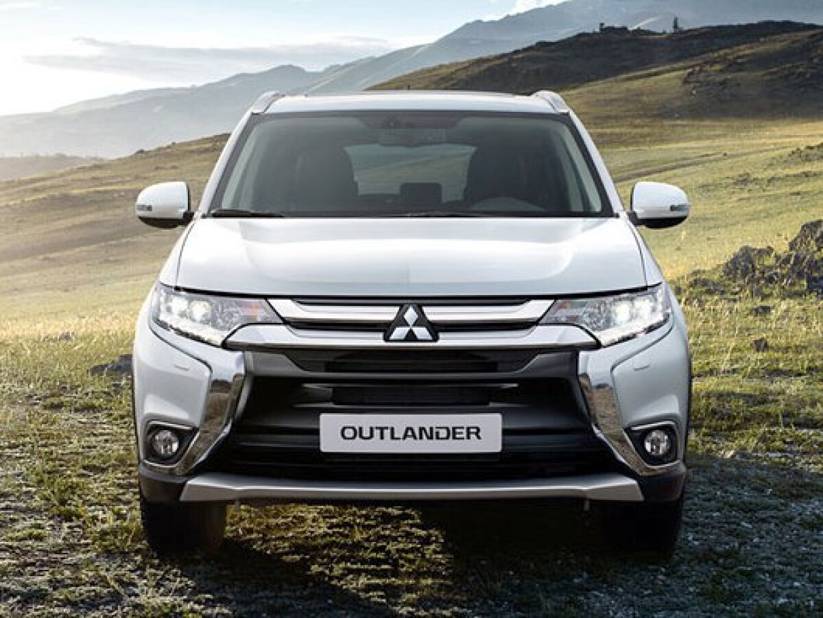Mitsubishi Outlander - 2016