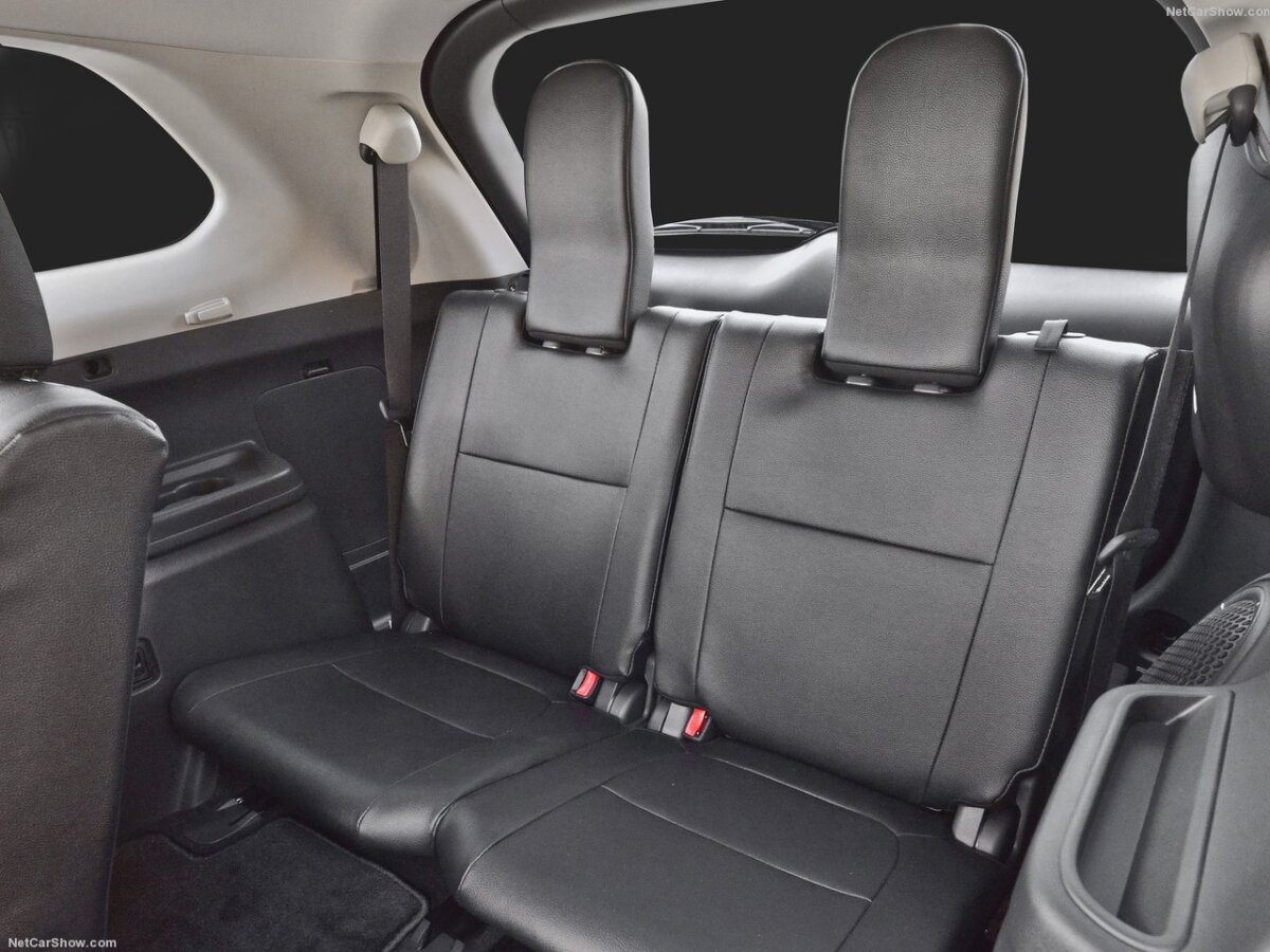 Mitsubishi Outlander - 2016