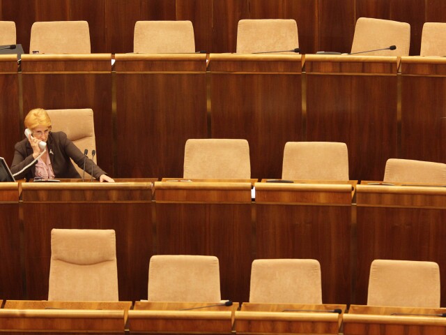 parlament, Lassakova