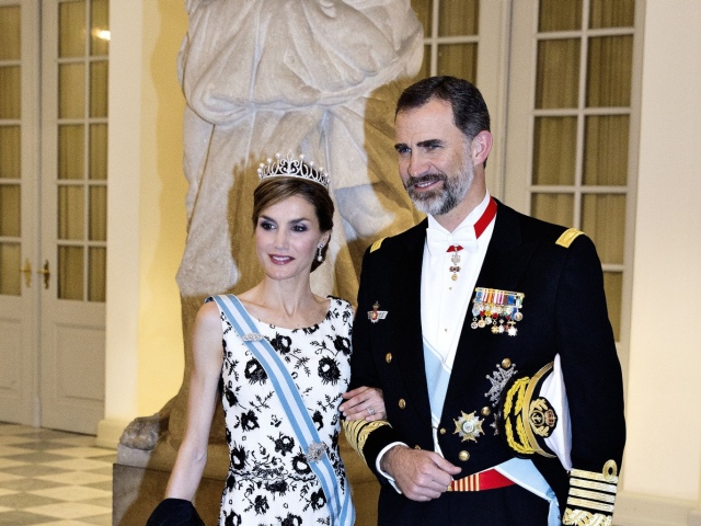 Španielsky kráľ Felipe VI. a kráľovná Letizia