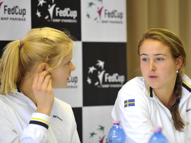 tenistky Švédska, Ellen Allgurinová, Rebecca Petersonová