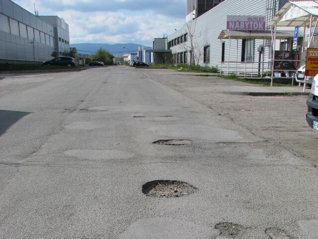 výtlky, cesta, oprava