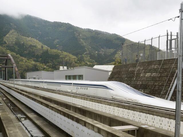 japonský rýchlostný vlak, Maglev