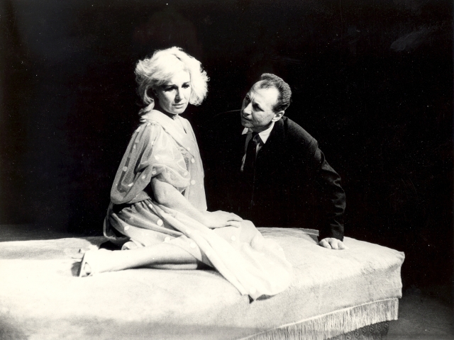 A.Miller Po pade 1964 maria Kralovicova  Ladislav Chudik foto Jozef Vavro