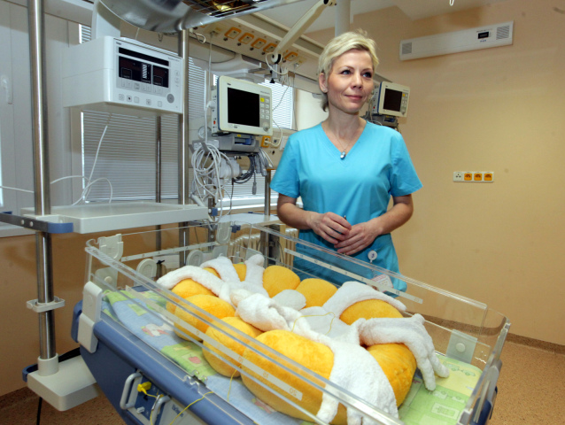 inkubátor, Dana Dolníková, vyhrievané lôžko, detská fakultná nemocnica