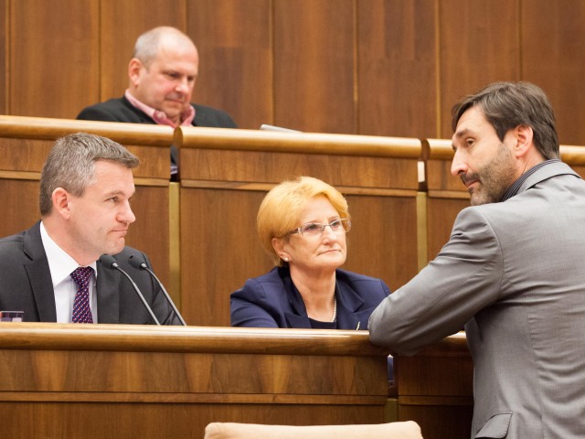 parlament, pellegrini, blanár