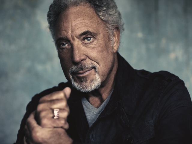 TOM JONES