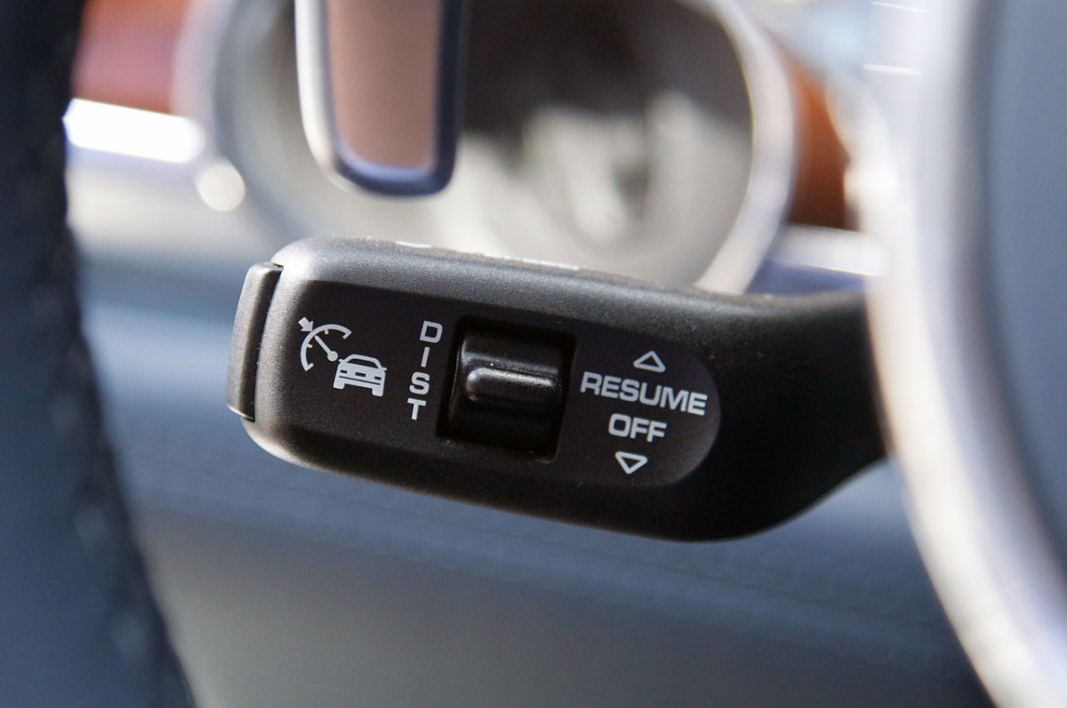 Porsche ACC InnoDrive