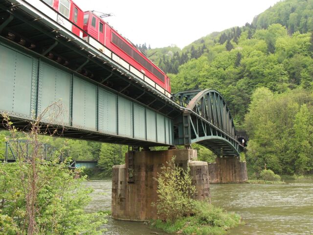 Strečno, most