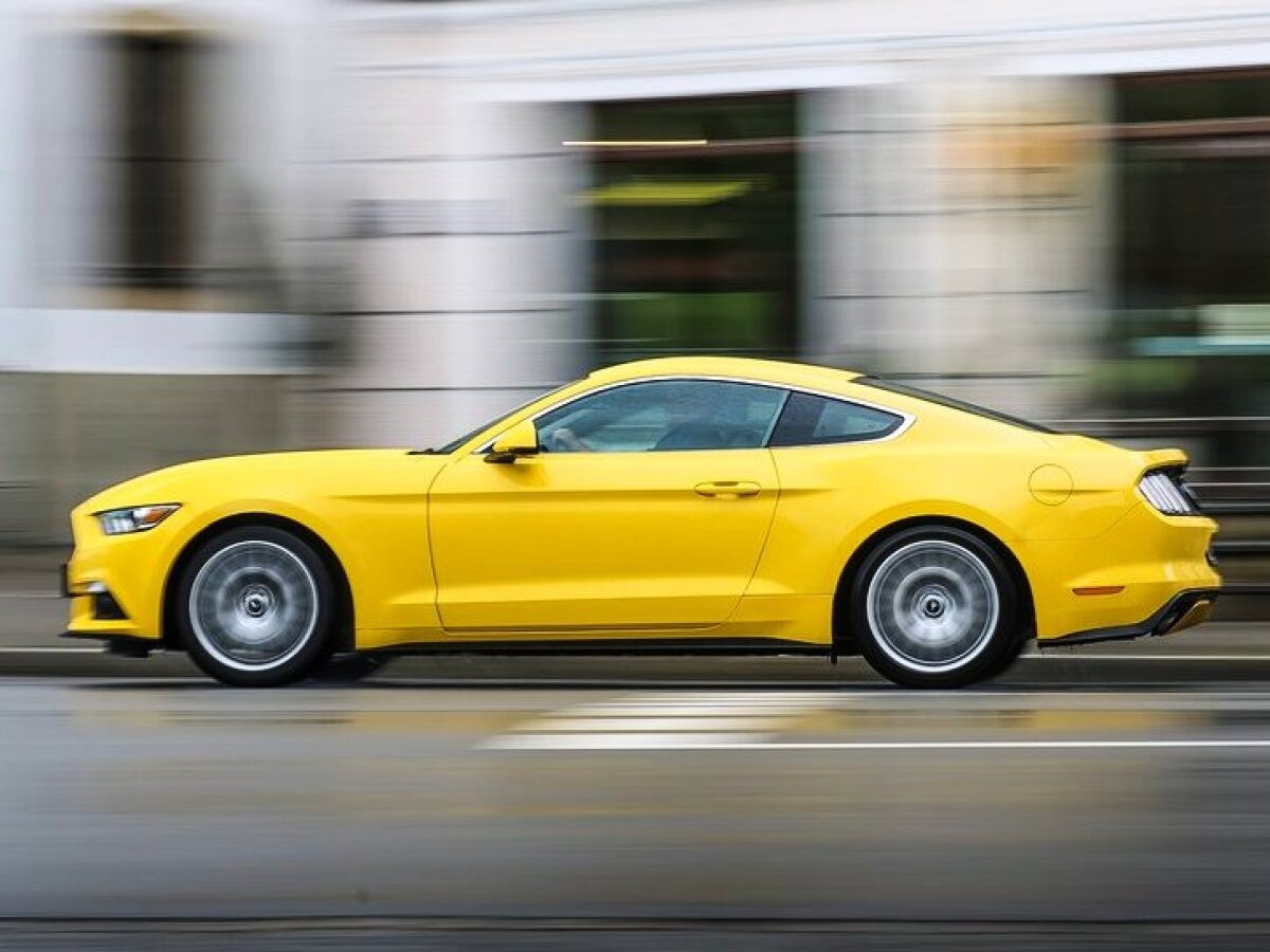 Ford Mustang - 2016