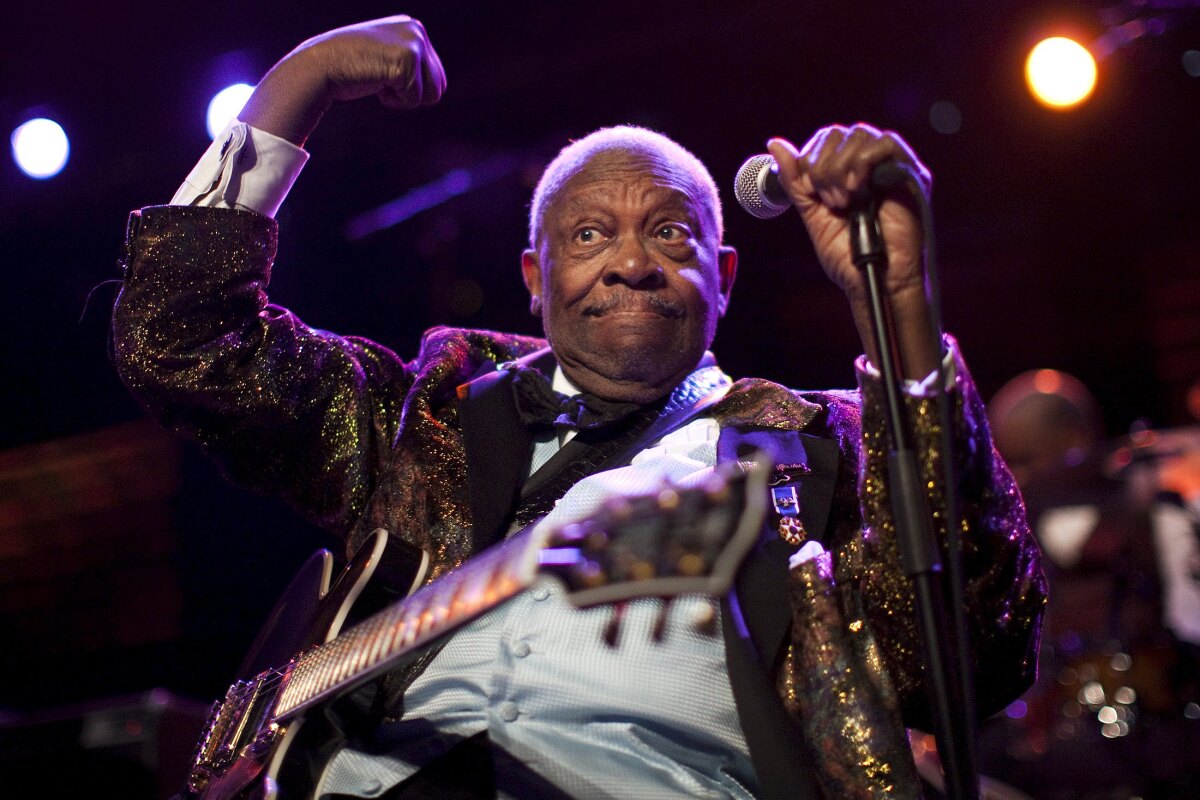 PEOPLE-BBKING/