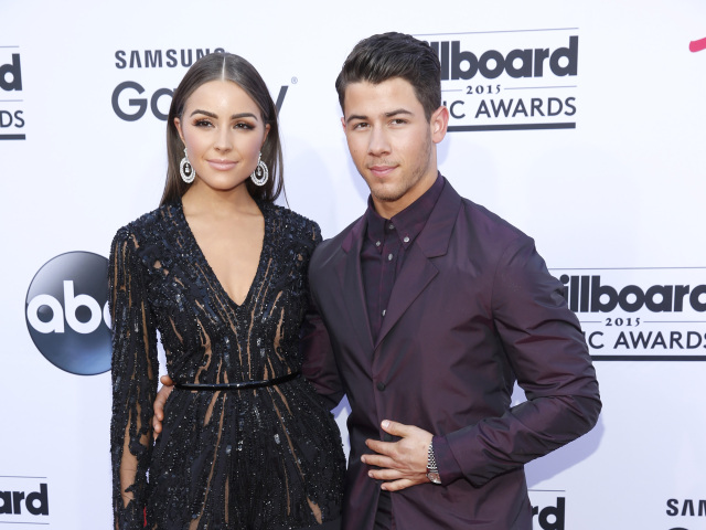 Miss Amerika Olivia Culpo a jej priateľ Nick Jonas.