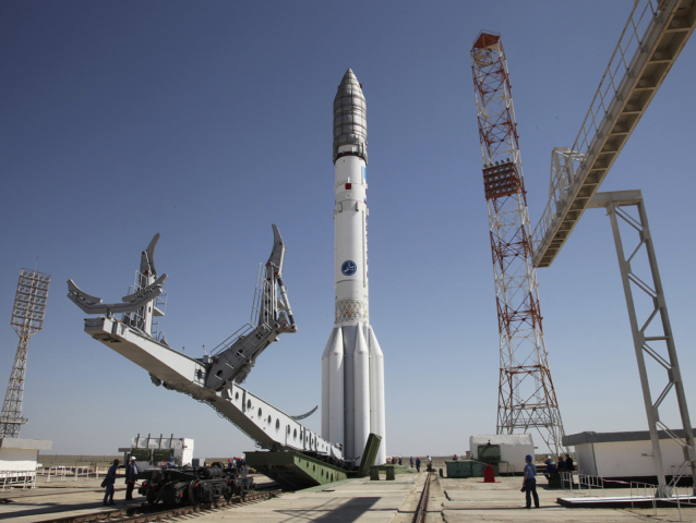 Rusko, Bajkonur, Proton-M, raketa, štart rakety,